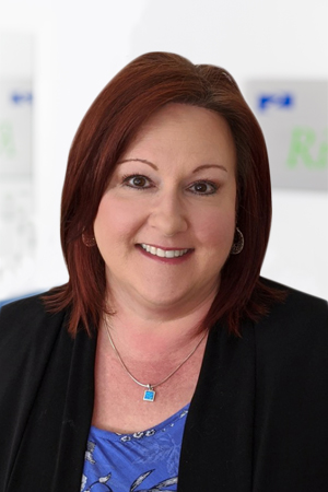 Grahamdebbie2 BKG 300X450